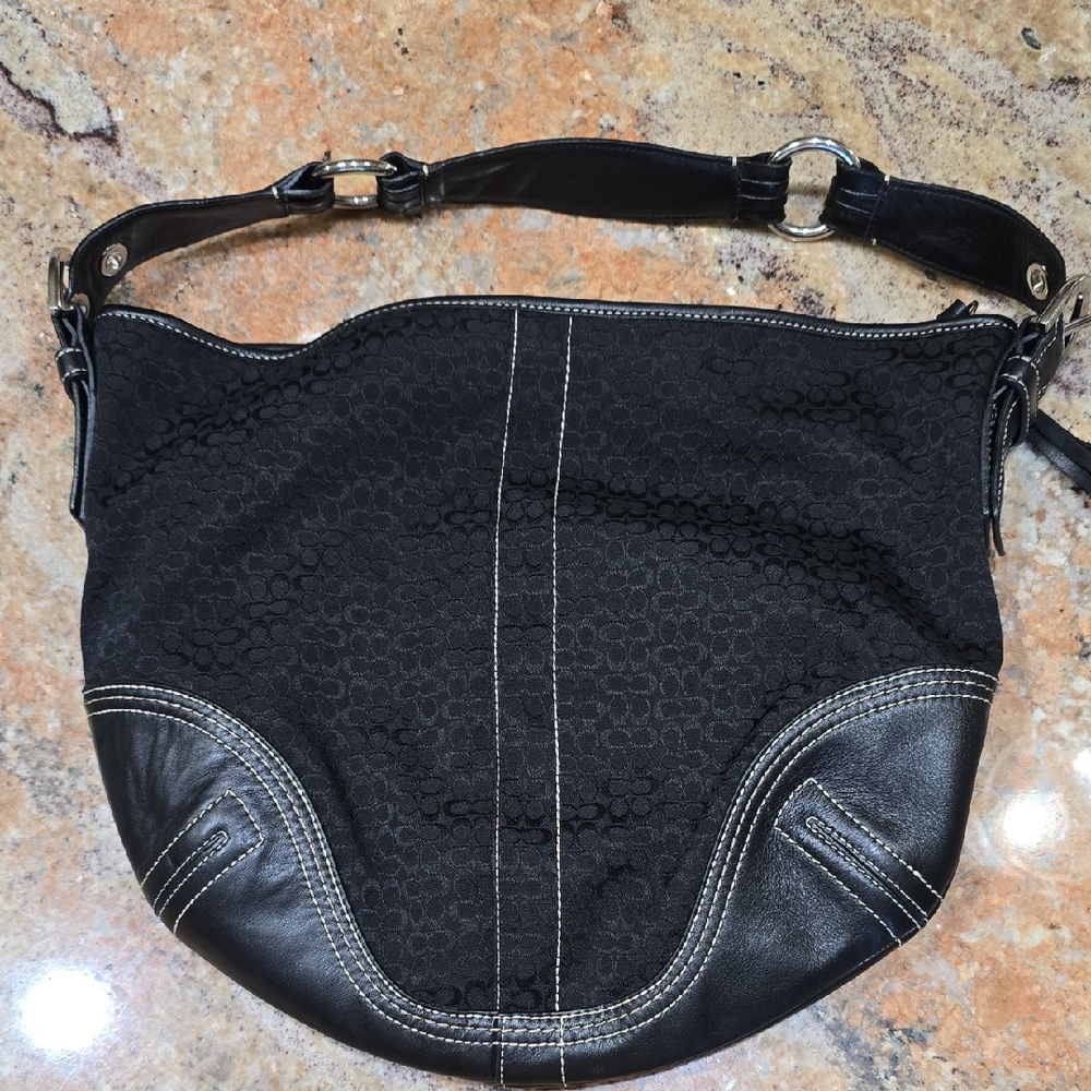 Coach Black Leather and Fabric Shoulder Bag